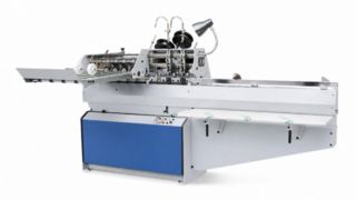 Grapadora de cuadernillo semiautomática HX450S.